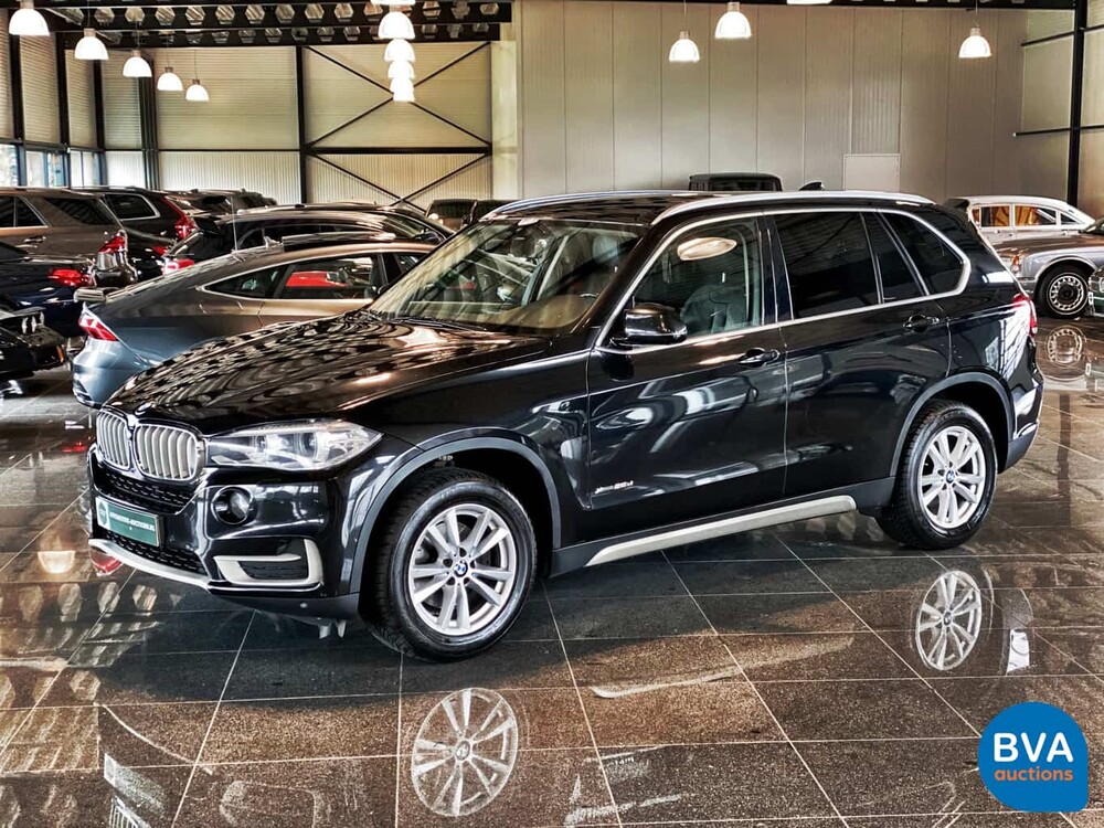 BMW X5 xDrive 25d 218pk 2014, SR-290-H