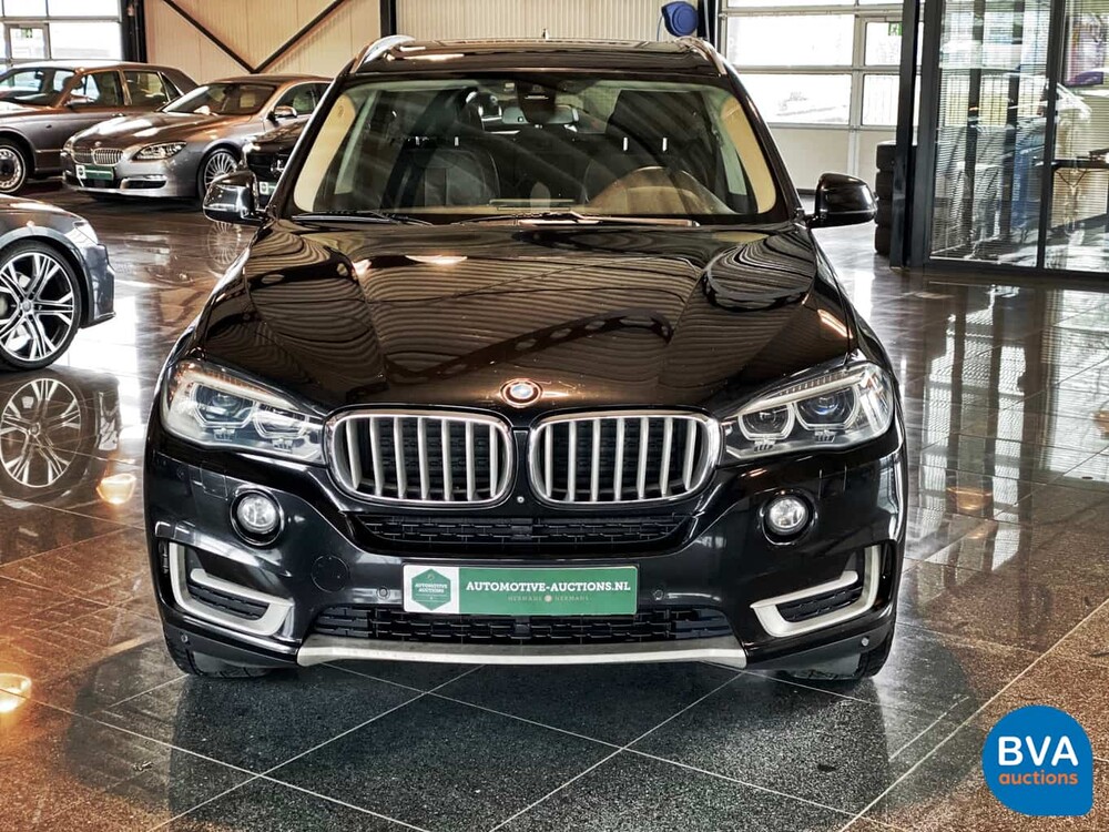BMW X5 xDrive 25d 218pk 2014, SR-290-H
