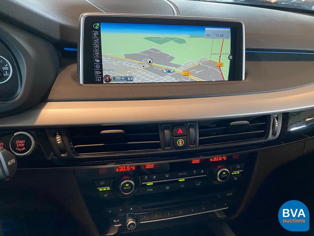 BMW X5 xDrive 25d 218pk 2014, SR-290-H