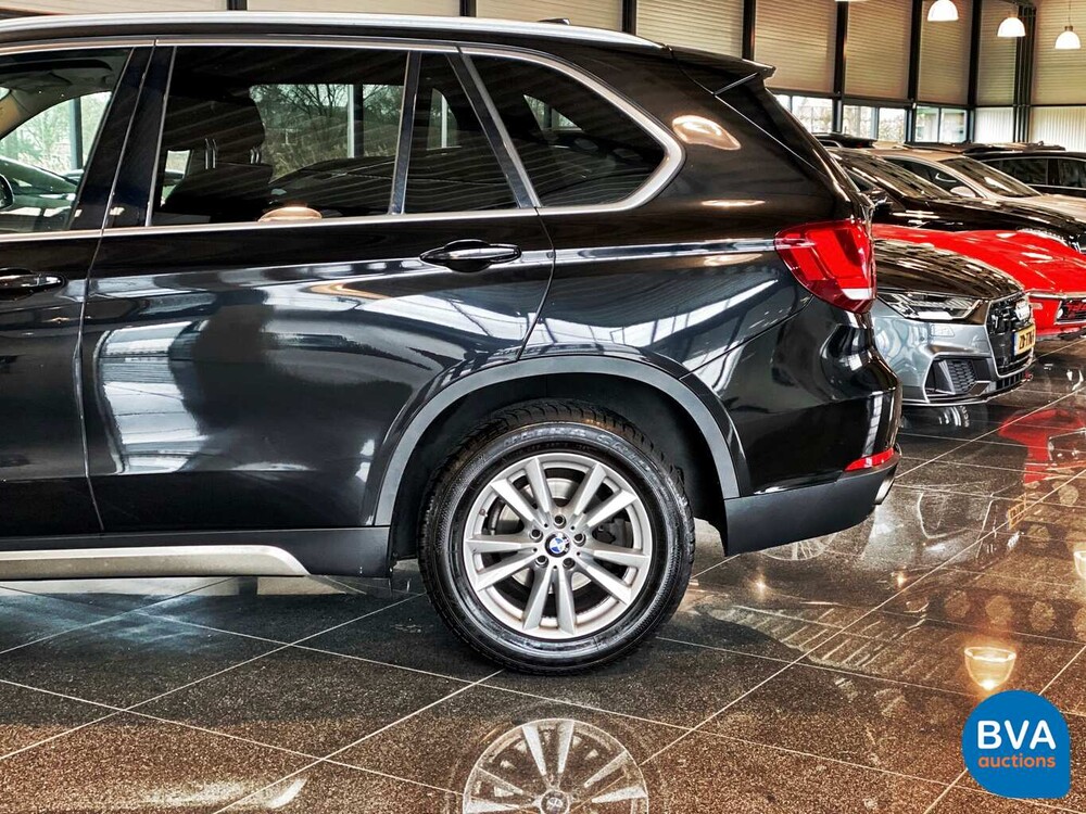 BMW X5 xDrive 25d 218pk 2014, SR-290-H
