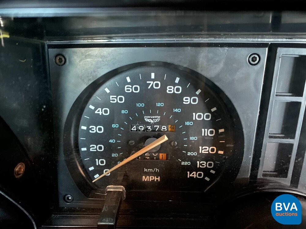 Chevrolet Corvette C3 Targa Stingray met Sportonderstel 230pk 1980, J-800-RH