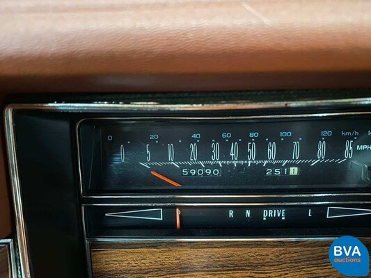 Cadillac Eldorado Coupé 6.9 V8 1977, 63-YD-33.