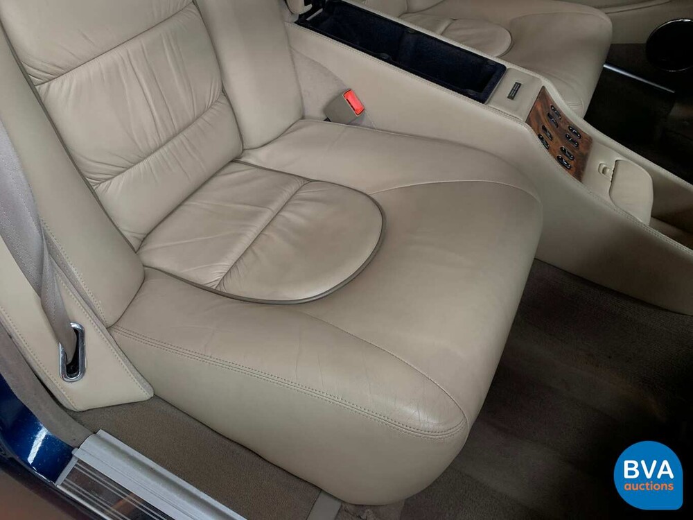 Daimler Super V8 4.0L 363pk 2001 -Org. NL-, 82-GS-NJ