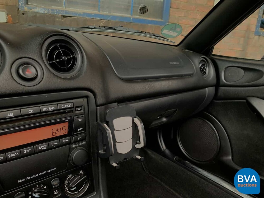 Mazda MX-5 Cabriolet 1.6i Exklusive 110 PS 2003 -Org. NL-, 17-LL-GK.