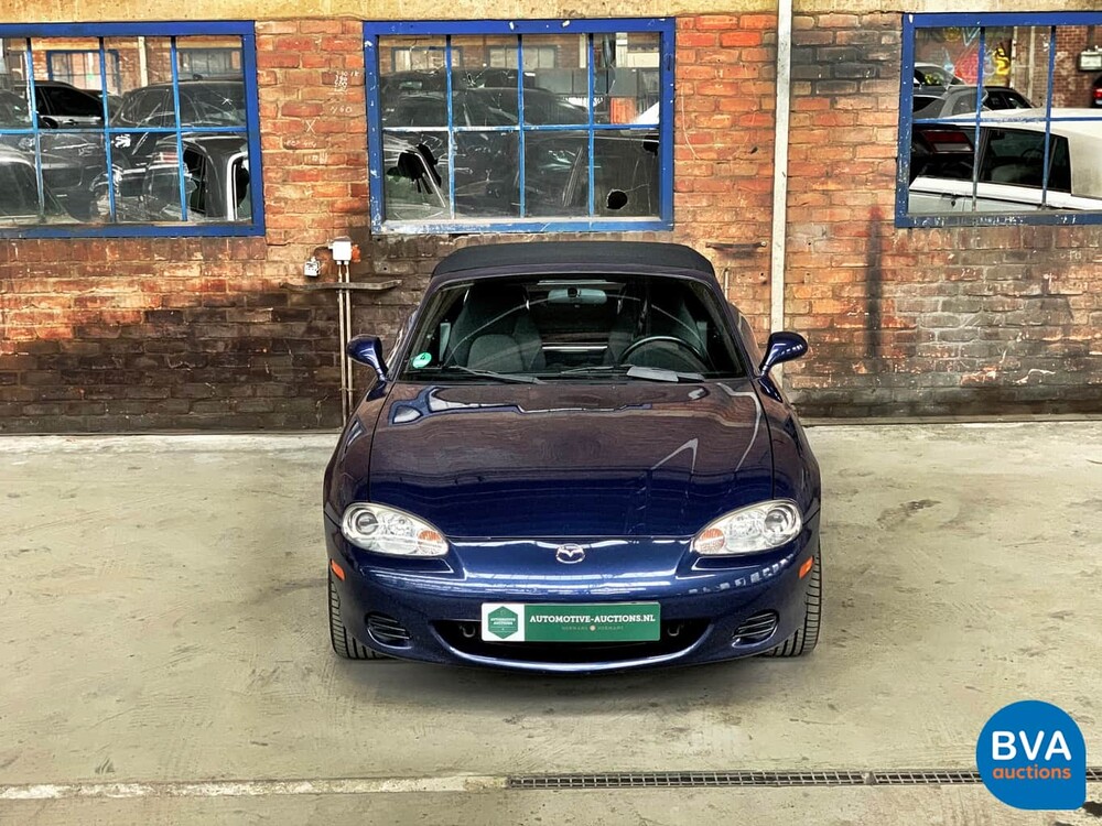 Mazda MX-5 Cabriolet 1.6i Exklusive 110 PS 2003 -Org. NL-, 17-LL-GK.