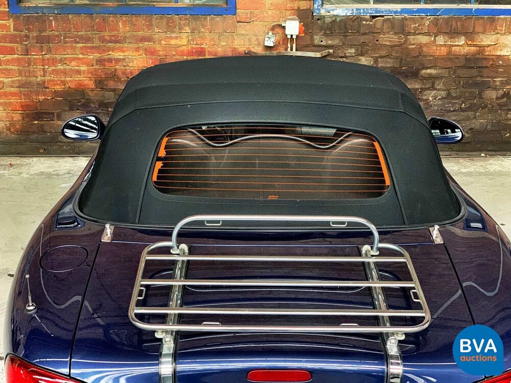 Mazda MX-5 Cabriolet 1.6i Exklusive 110 PS 2003 -Org. NL-, 17-LL-GK.