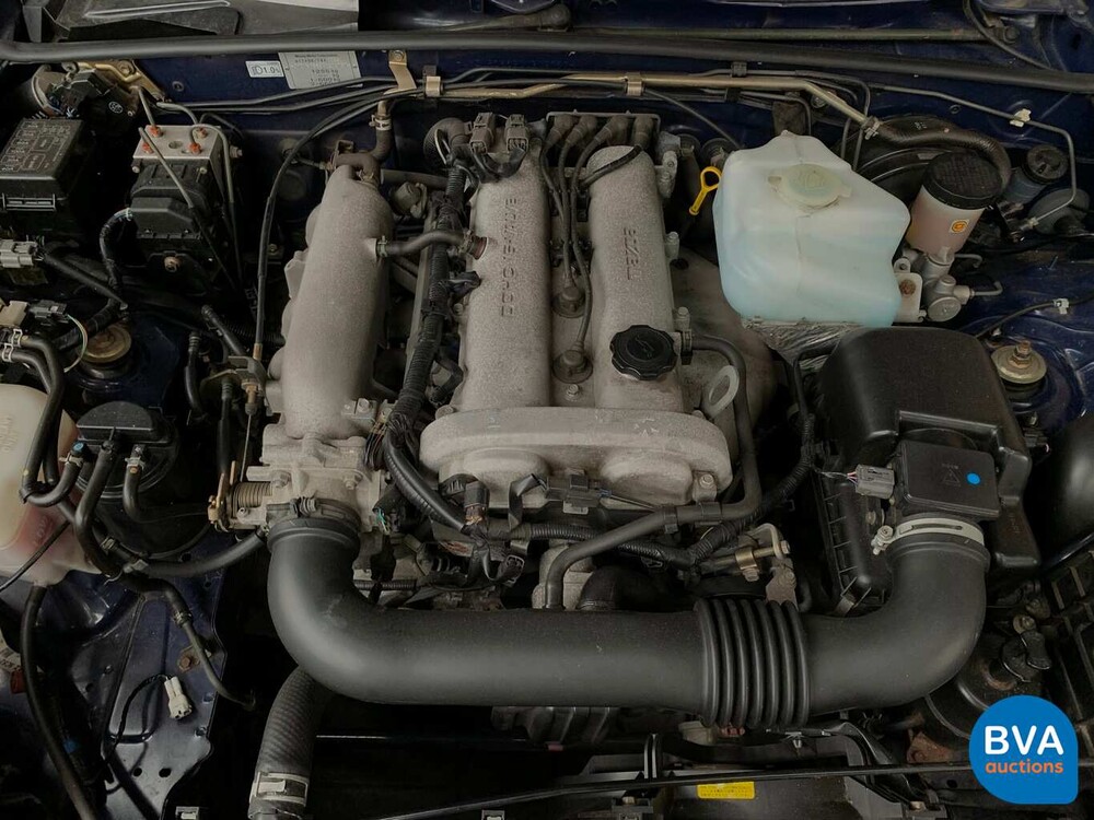 Mazda MX-5 Cabriolet 1.6i Exklusive 110 PS 2003 -Org. NL-, 17-LL-GK.