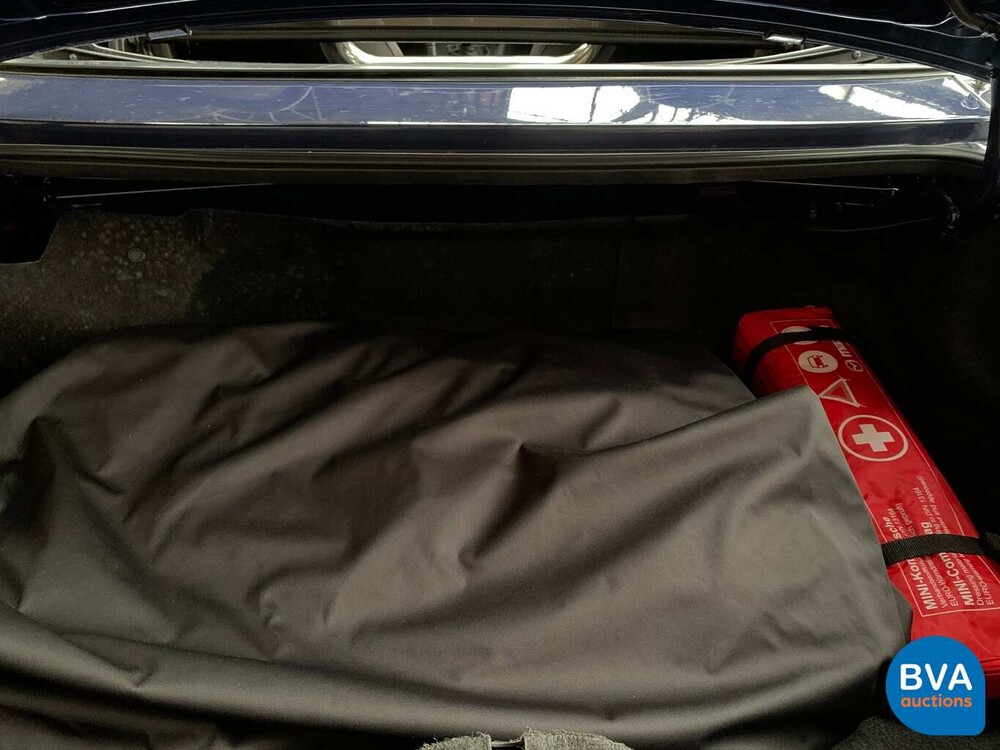 Mazda MX-5 Cabriolet 1.6i Exklusive 110 PS 2003 -Org. NL-, 17-LL-GK.