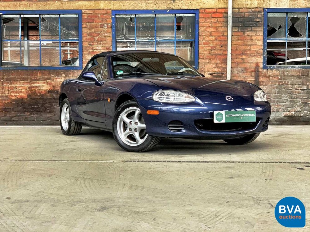 Mazda MX-5 Cabriolet 1.6i Exklusive 110 PS 2003 -Org. NL-, 17-LL-GK.