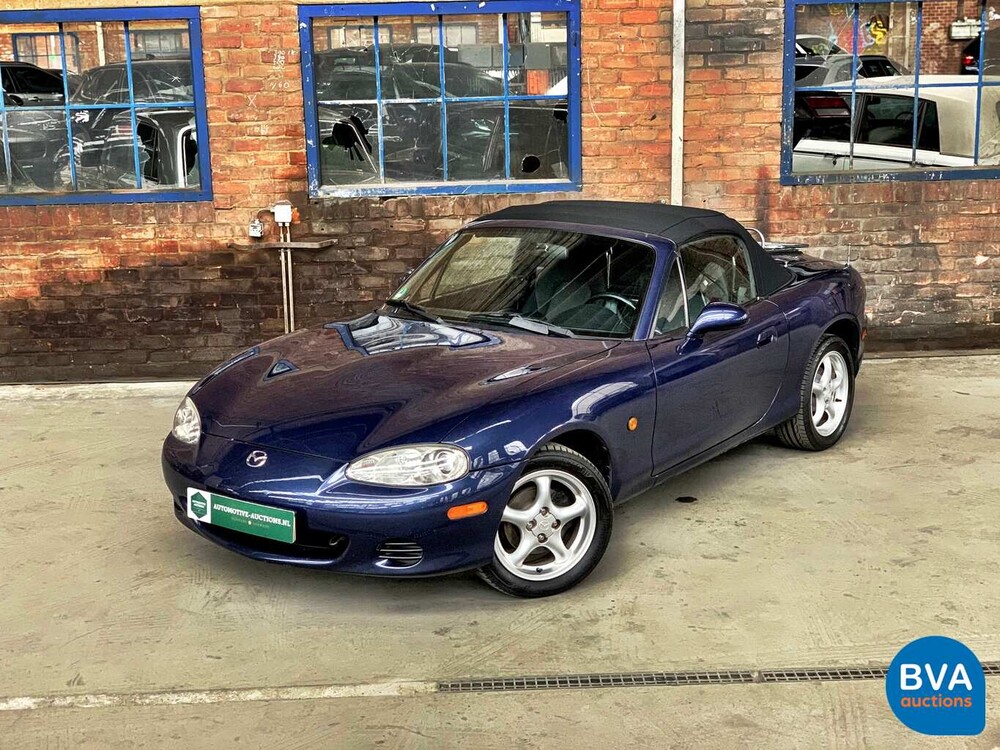 Mazda MX-5 Cabriolet 1.6i Exklusive 110 PS 2003 -Org. NL-, 17-LL-GK.