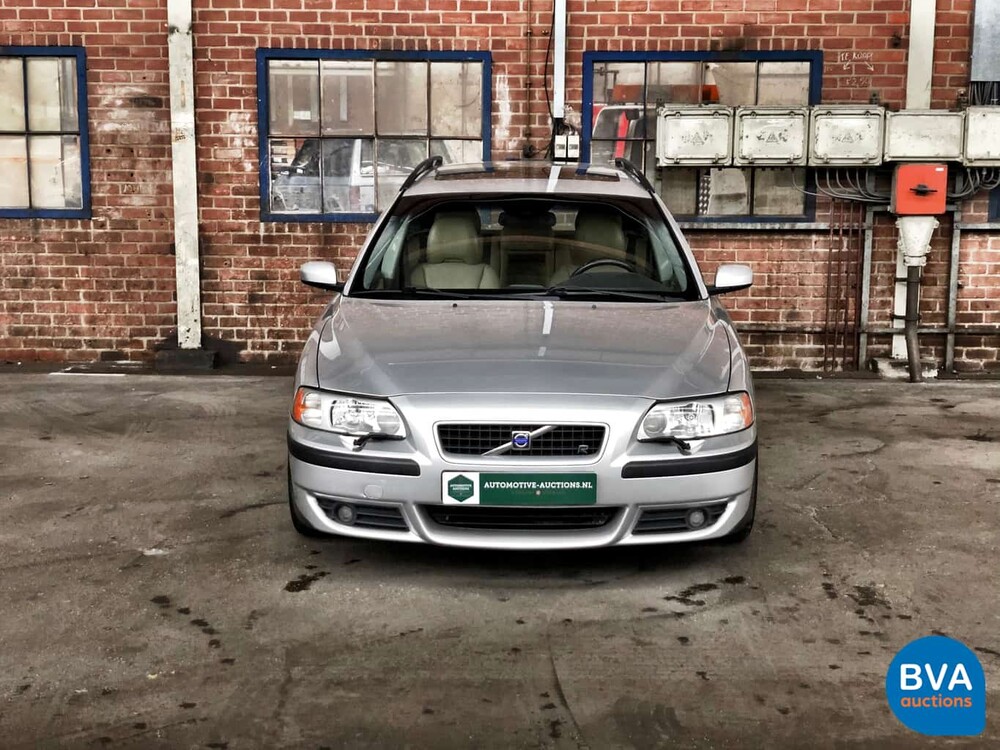 Volvo V70 2.5 R Geartronic 299pk 2004, 09-SV-ZL
