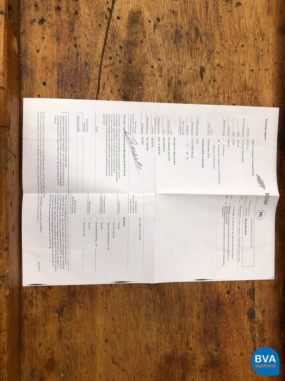 Volvo V70 2.5 R Geartronic 299pk 2004, 09-SV-ZL