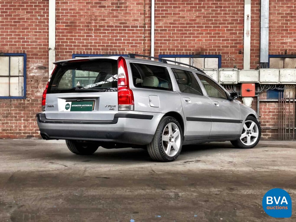 Volvo V70 2.5 R Geartronic 299pk 2004, 09-SV-ZL