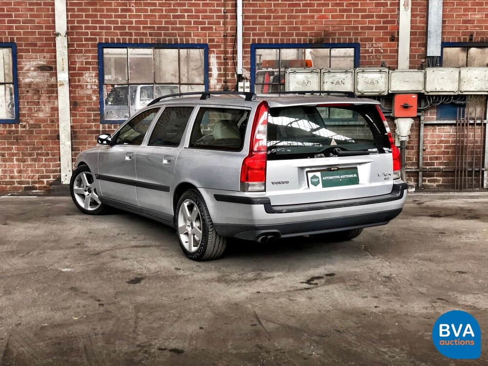 Volvo V70 2.5 R Geartronic 299pk 2004, 09-SV-ZL