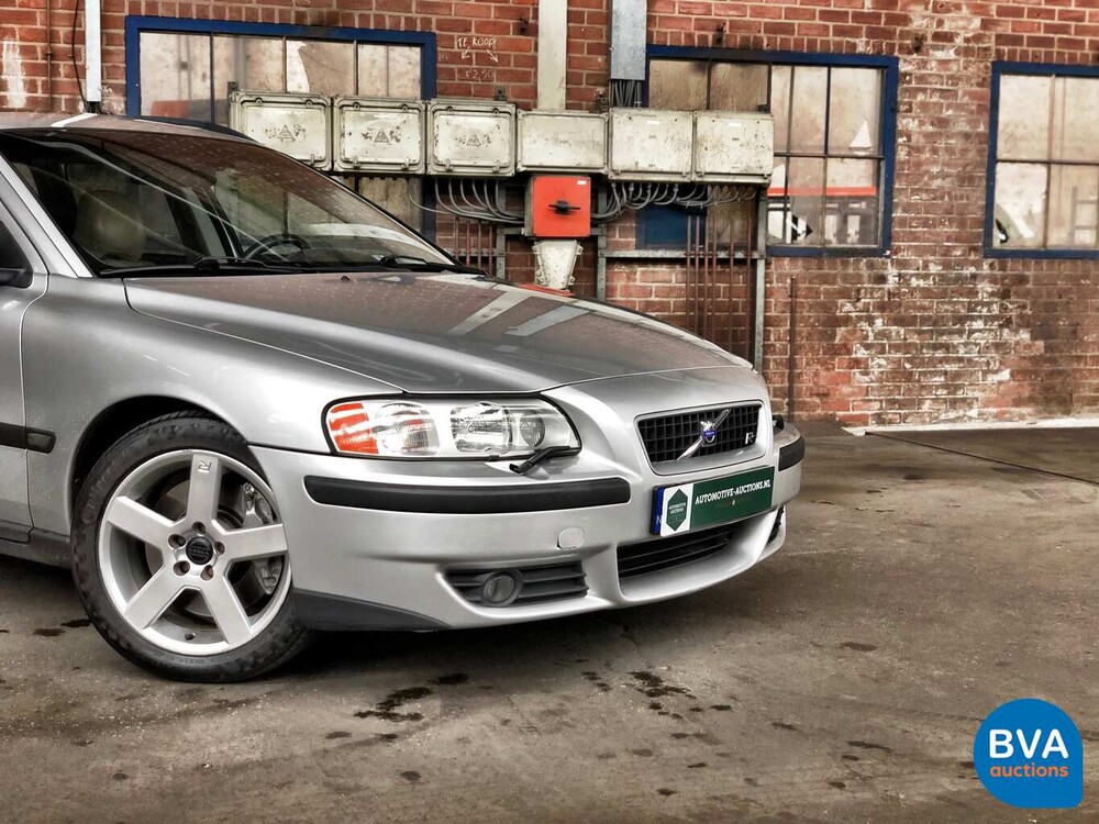 Volvo V70 2.5 R Geartronic 299pk 2004, 09-SV-ZL