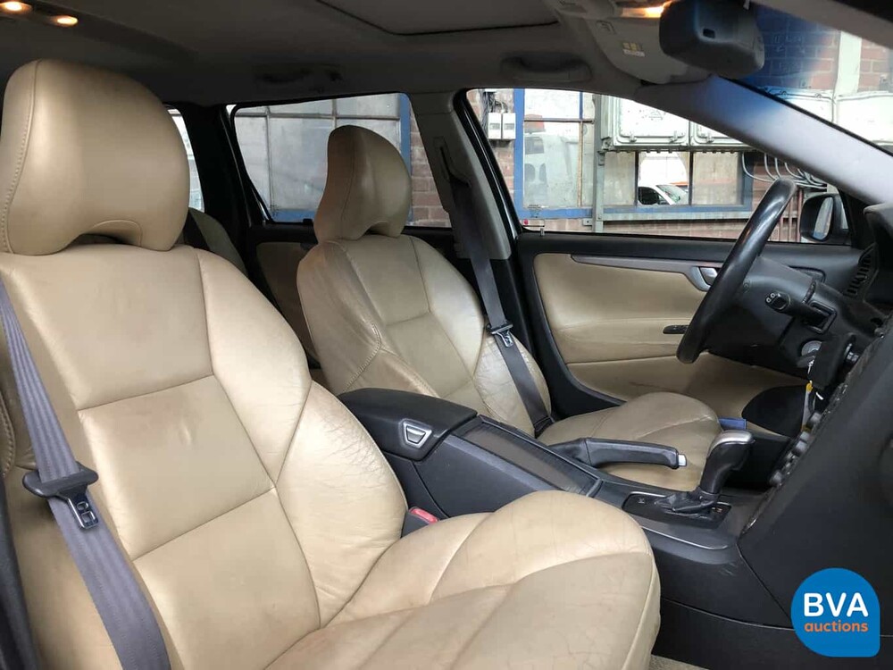 Volvo V70 2.5 R Geartronic 299pk 2004, 09-SV-ZL