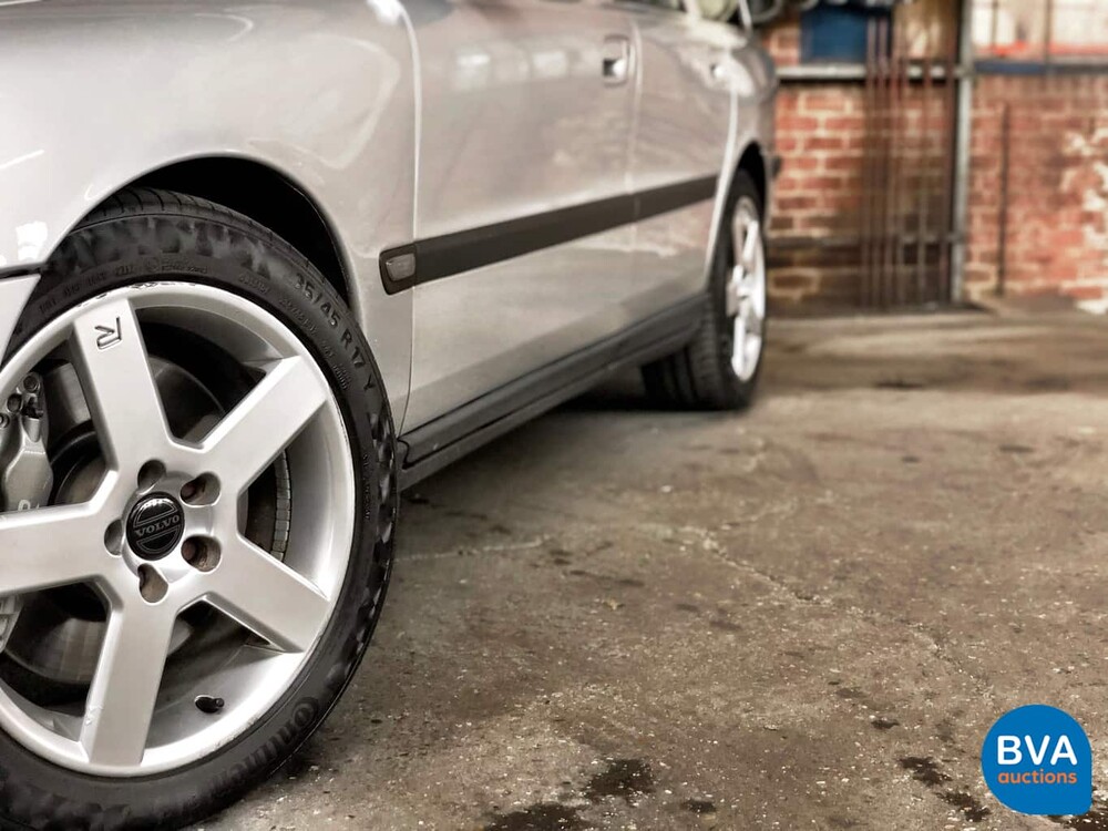 Volvo V70 2.5 R Geartronic 299pk 2004, 09-SV-ZL