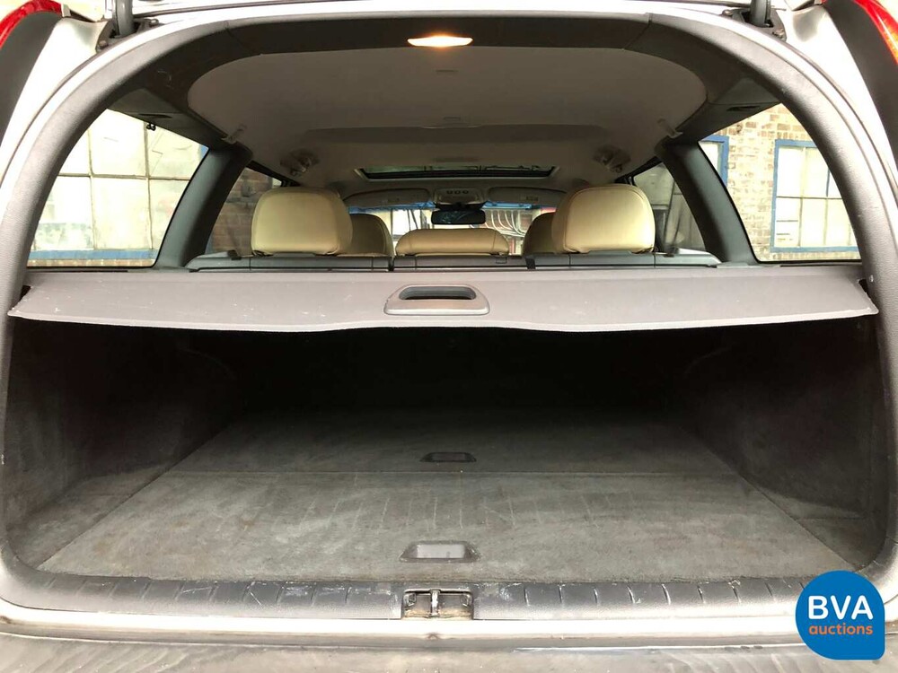 Volvo V70 2.5 R Geartronic 299pk 2004, 09-SV-ZL