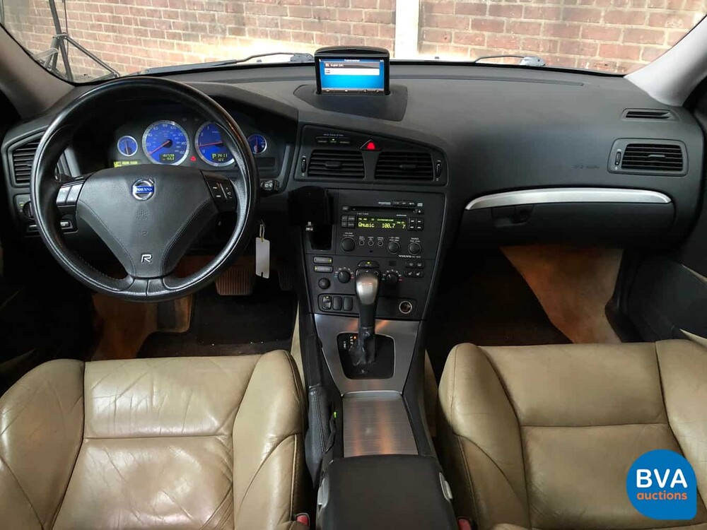 Volvo V70 2.5 R Geartronic 299pk 2004, 09-SV-ZL