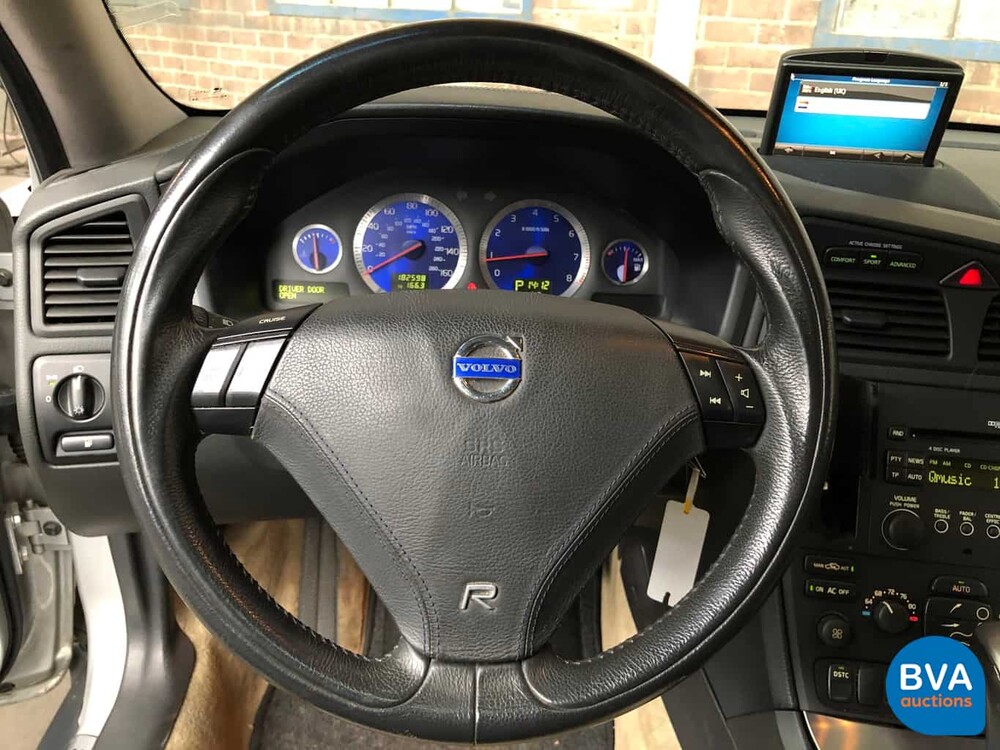 Volvo V70 2.5 R Geartronic 299pk 2004, 09-SV-ZL