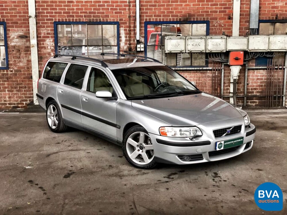 Volvo V70 2.5 R Geartronic 299pk 2004, 09-SV-ZL