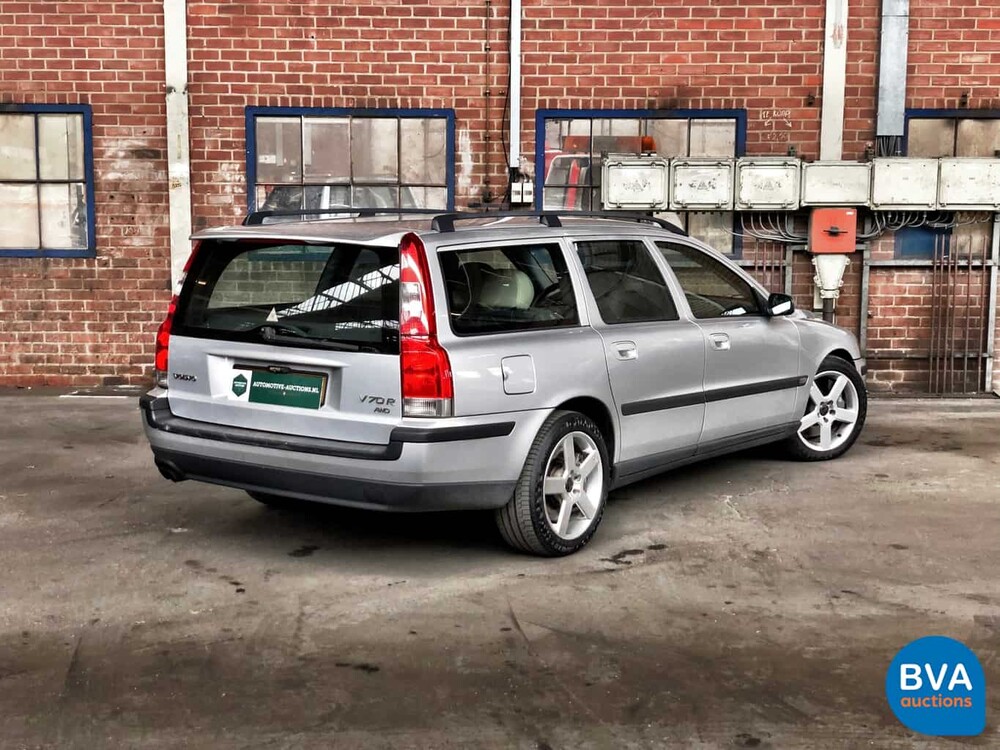 Volvo V70 2.5 R Geartronic 299pk 2004, 09-SV-ZL