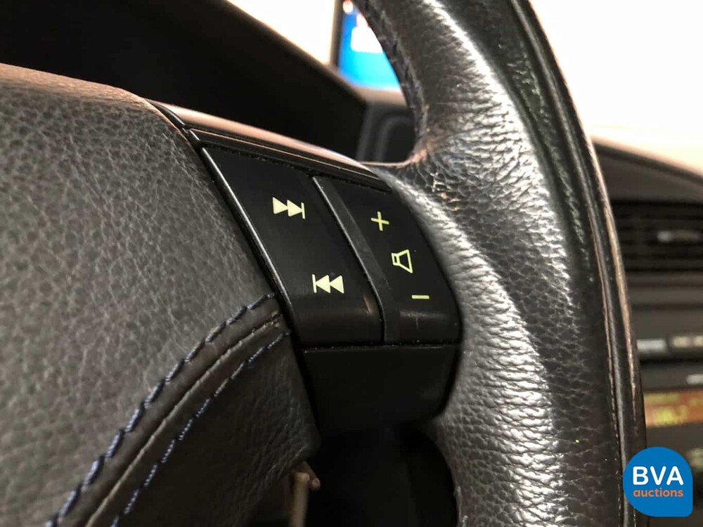 Volvo V70 2.5 R Geartronic 299pk 2004, 09-SV-ZL