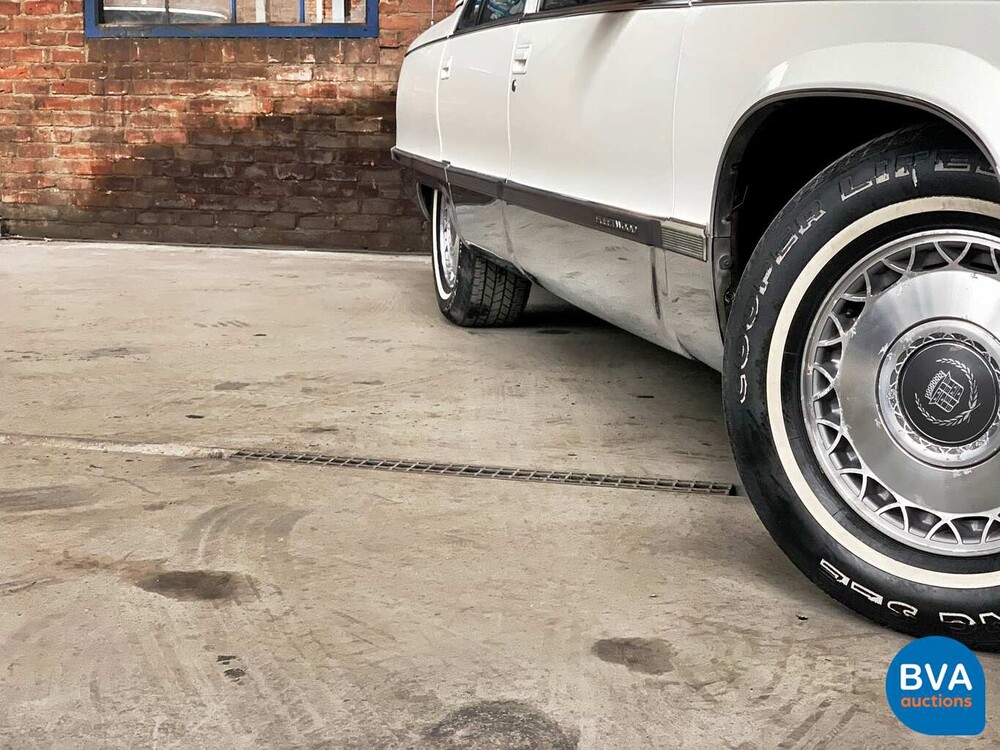 Cadillac Fleetwood Brougham 5.7 V8 264 PS 1995, 5-TFZ-41.