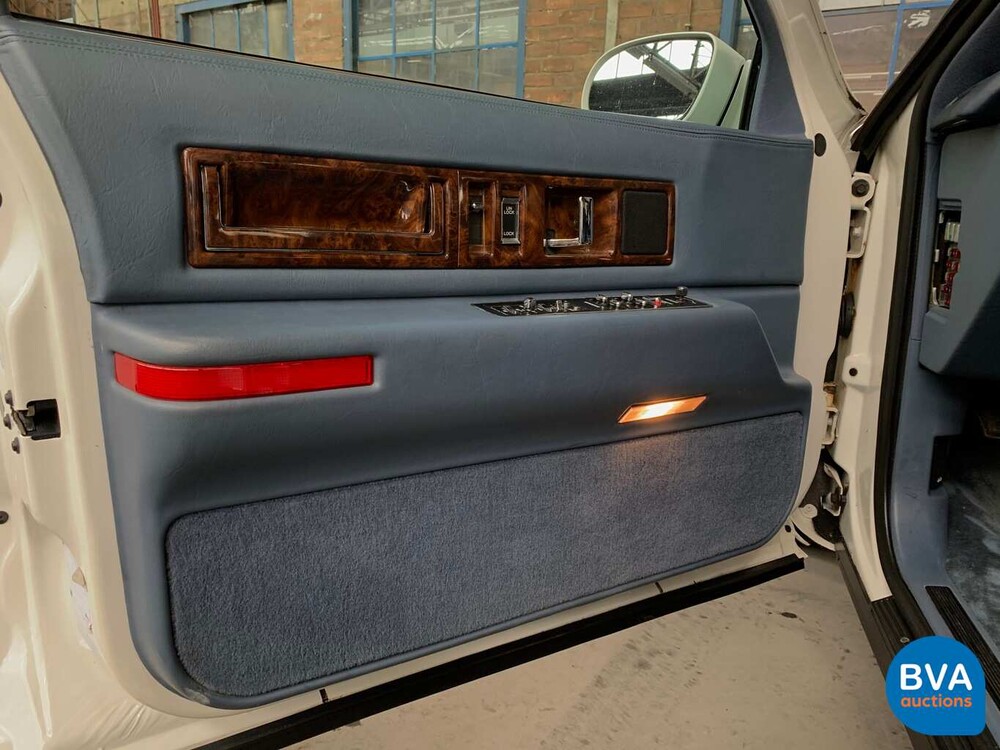 Cadillac Fleetwood Brougham 5.7 V8 264 PS 1995, 5-TFZ-41.