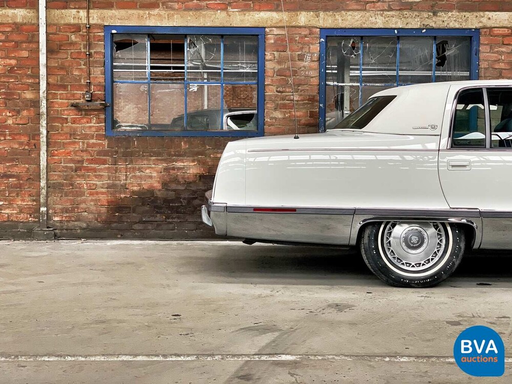 Cadillac Fleetwood Brougham 5.7 V8 264 PS 1995, 5-TFZ-41.