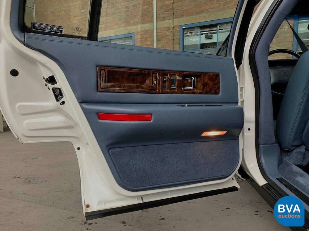 Cadillac Fleetwood Brougham 5.7 V8 264 PS 1995, 5-TFZ-41.