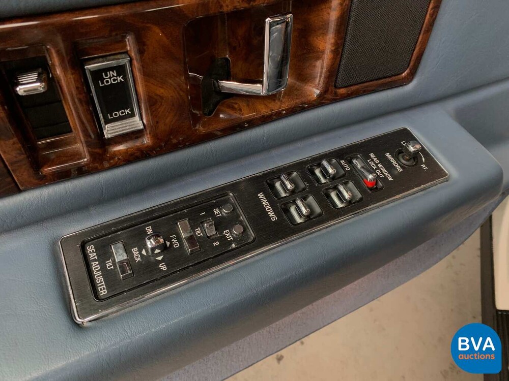 Cadillac Fleetwood Brougham 5.7 V8 264 PS 1995, 5-TFZ-41.