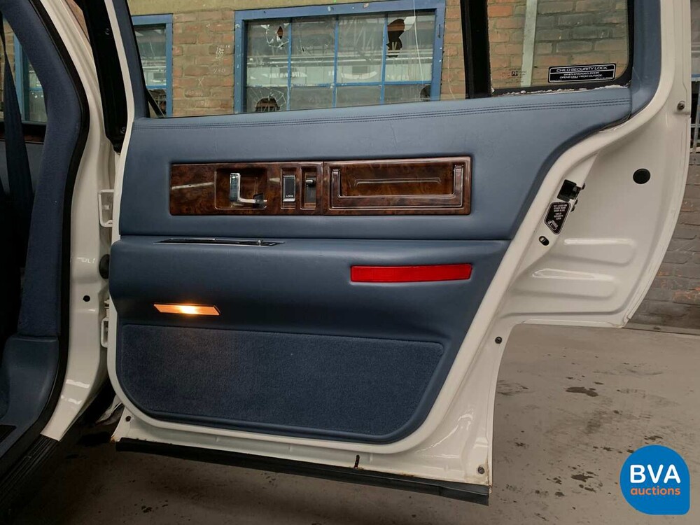 Cadillac Fleetwood Brougham 5.7 V8 264 PS 1995, 5-TFZ-41.