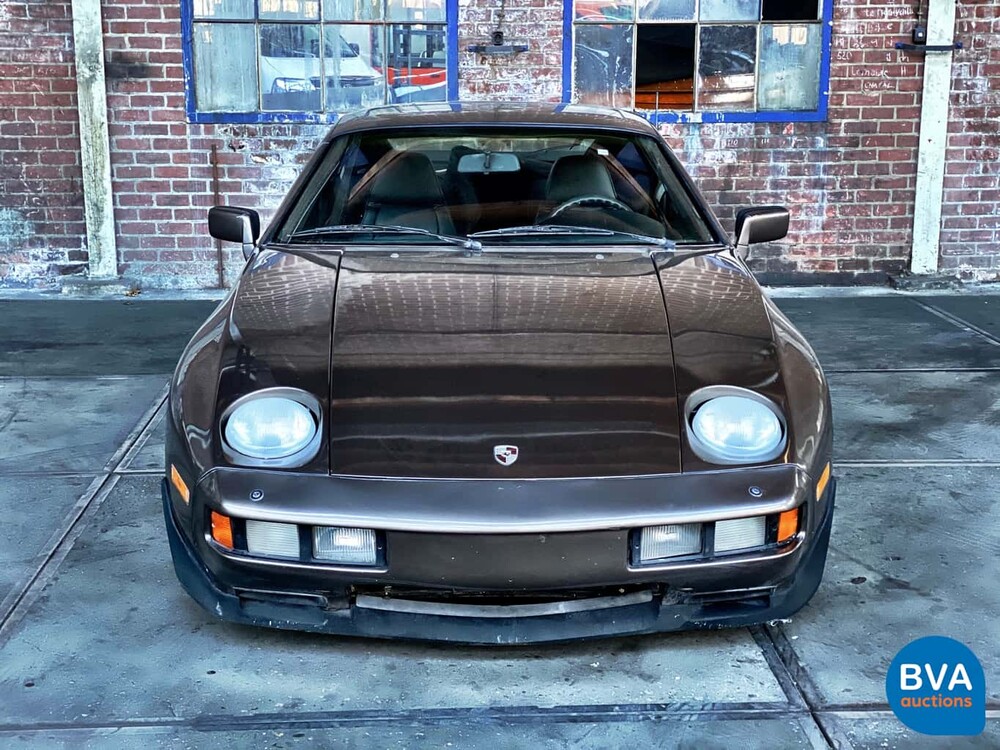 Porsche 928 5.0 V8 1984.