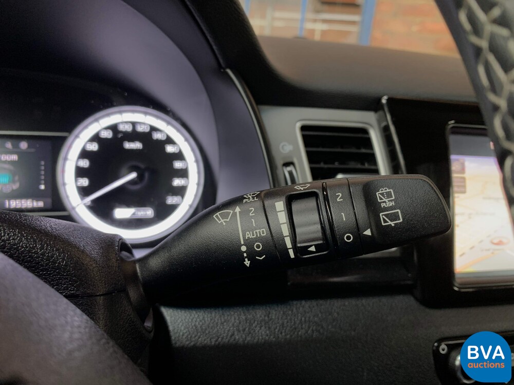 Kia Niro 1.6 GDi Hybrid First Edition 105hp 2016, K-111-SJ.