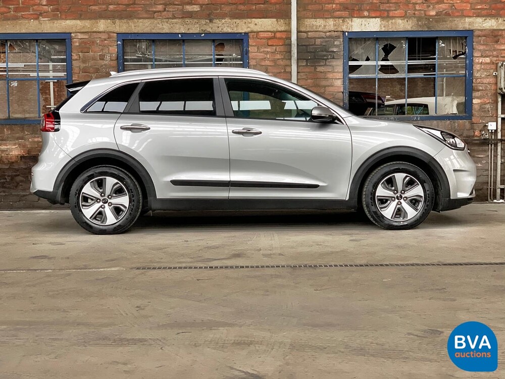 Kia Niro 1.6 GDi Hybrid First Edition 105hp 2016, K-111-SJ.