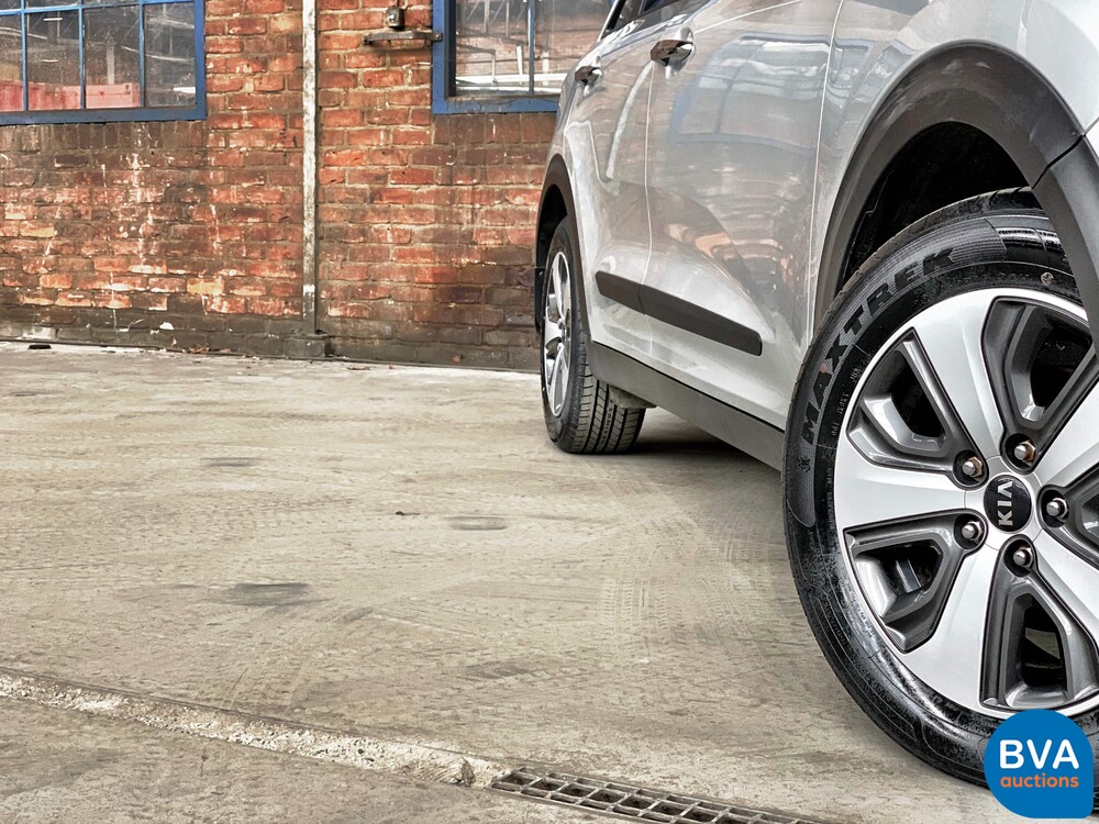 Kia Niro 1.6 GDi Hybrid First Edition 105hp 2016, K-111-SJ.