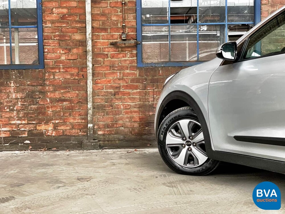 Kia Niro 1.6 GDi Hybrid First Edition 105hp 2016, K-111-SJ.