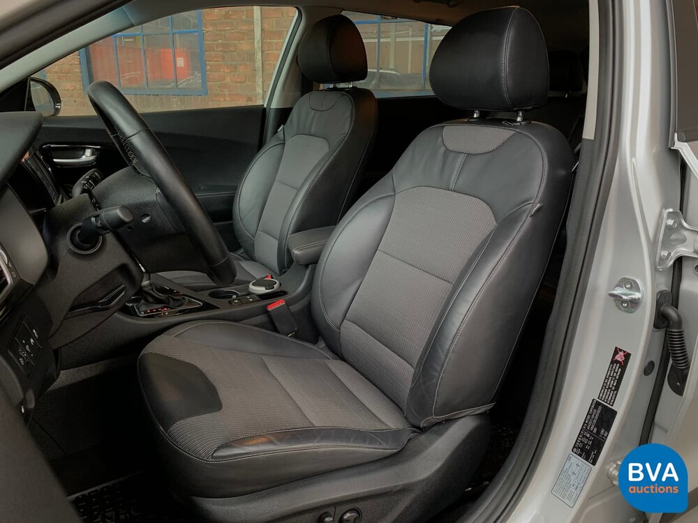 Kia Niro 1.6 GDi Hybrid First Edition 105hp 2016, K-111-SJ.