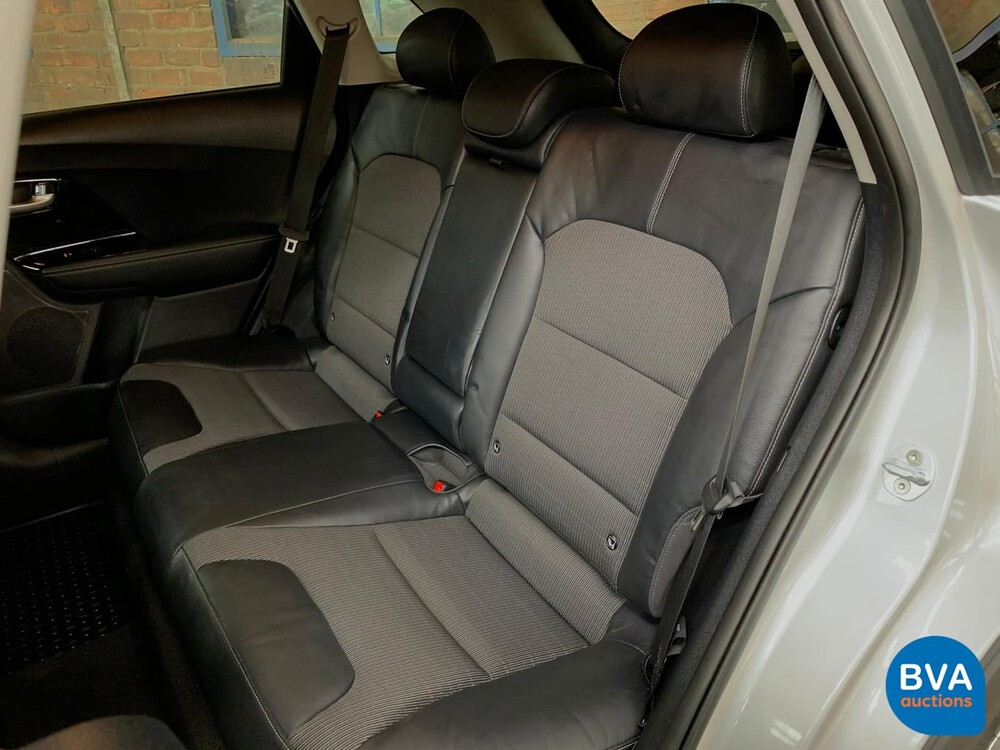 Kia Niro 1.6 GDi Hybrid First Edition 105hp 2016, K-111-SJ.