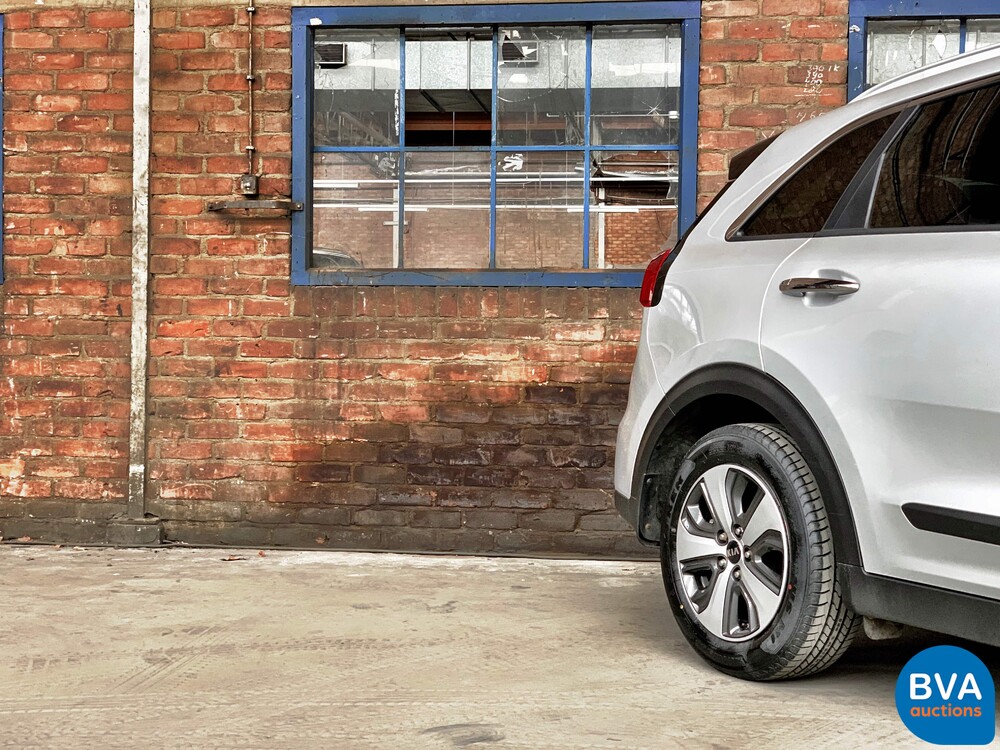 Kia Niro 1.6 GDi Hybrid First Edition 105hp 2016, K-111-SJ.
