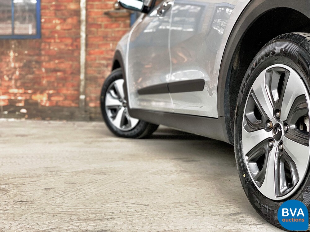 Kia Niro 1.6 GDi Hybrid First Edition 105hp 2016, K-111-SJ.