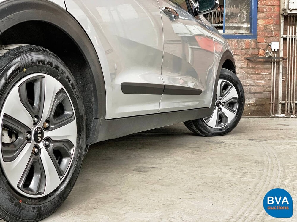 Kia Niro 1.6 GDi Hybrid First Edition 105hp 2016, K-111-SJ.
