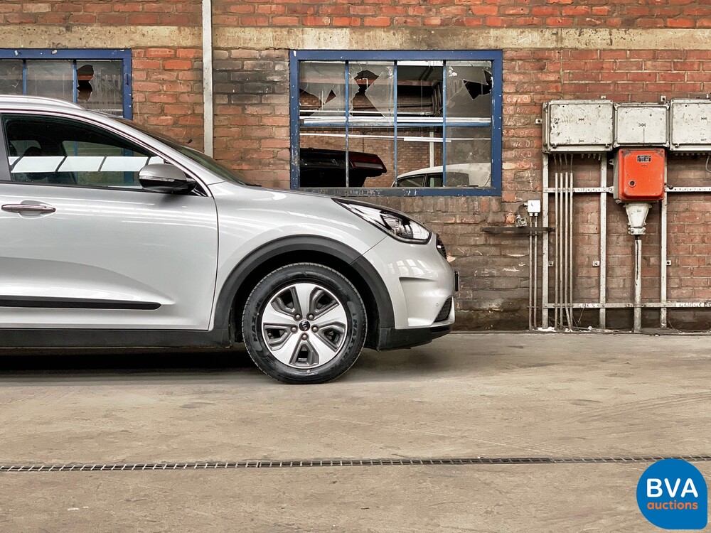 Kia Niro 1.6 GDi Hybrid First Edition 105hp 2016, K-111-SJ.