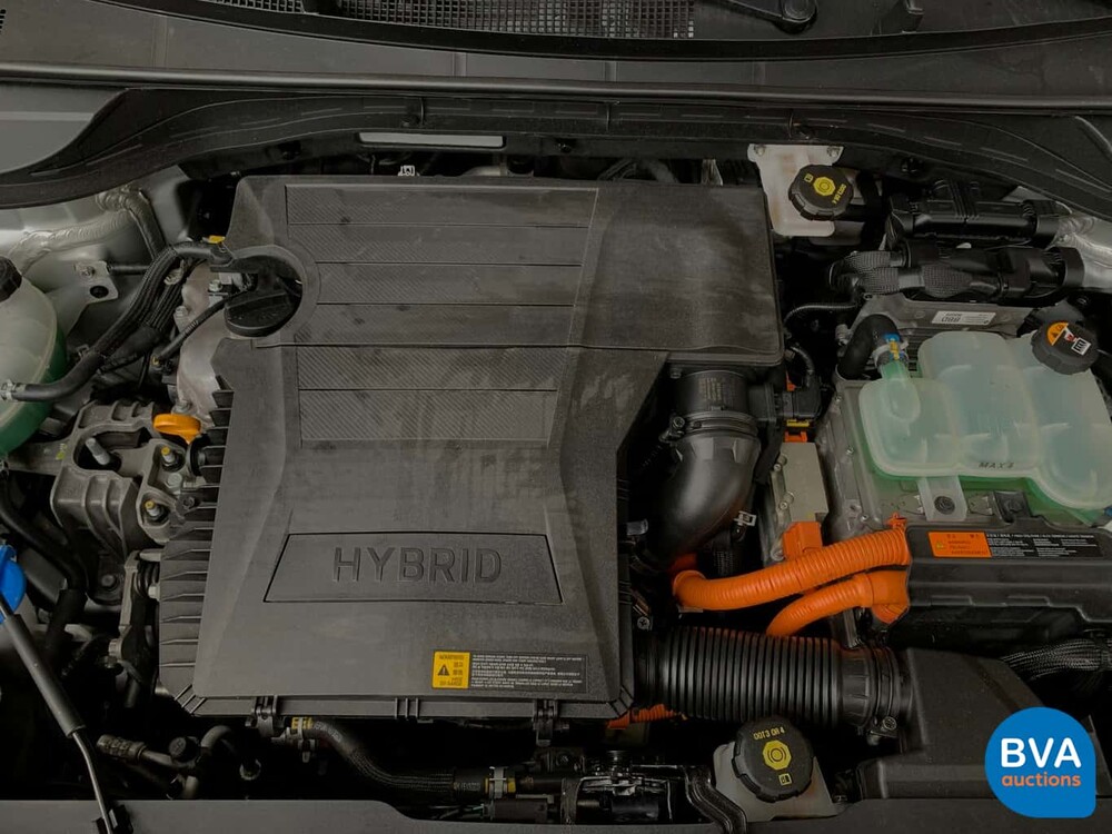 Kia Niro 1.6 GDi Hybrid First Edition 105hp 2016, K-111-SJ.