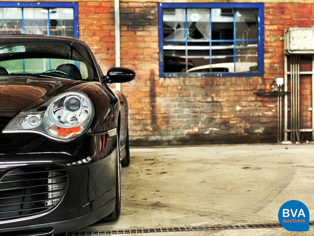 Porsche 911 4S 3.6 Coupé Carrera 320pk 2002, 13-ND-XZ