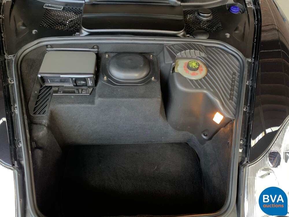 Porsche 911 4S 3.6 Coupé Carrera 320pk 2002, 13-ND-XZ