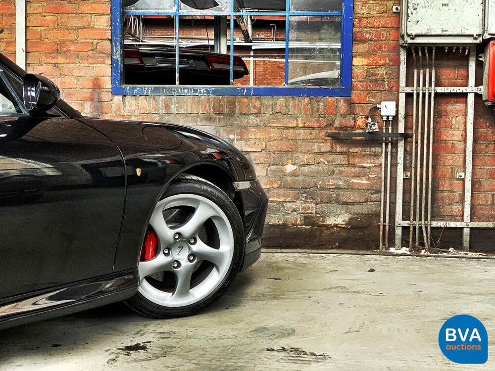 Porsche 911 4S 3.6 Coupé Carrera 320pk 2002, 13-ND-XZ