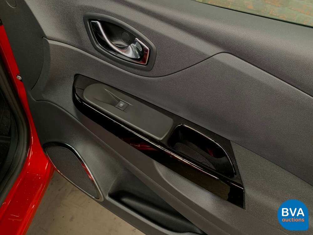 Renault Captur 1.2 TCe Dynamique 118hp 2016, K-944-LN.