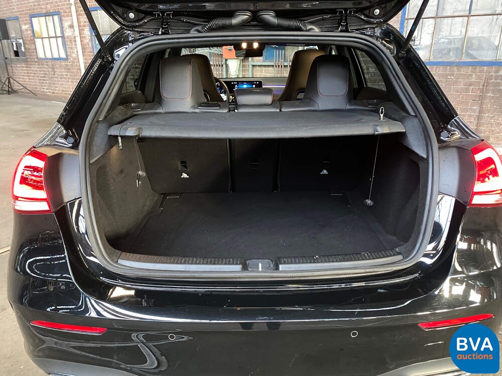 Mercedes-Benz A250 AMG 224 PS A-Klasse 2020 MY, ZV-271-J.